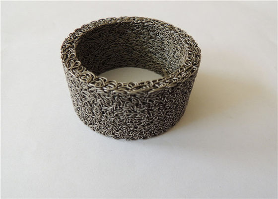 De cilindrische Dempers van het Metaalkussen 1300μM OD 650mm 3150mm Hoogte