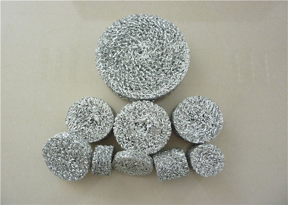 Witte Gebreide Aluminiumfolie Mesh Dia 118mm die Lengte voor Auto wordt aangepast