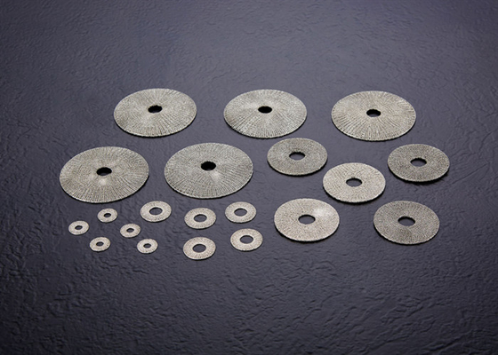 Pas Metaal 30mm Gebreid Roestvrij staal Mesh Emi Shielding aan