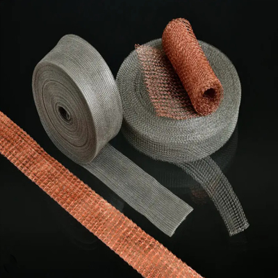 0.05mm gegalvaniseerd gebreide roestvrijstalen mesh verpakking in houten pallet