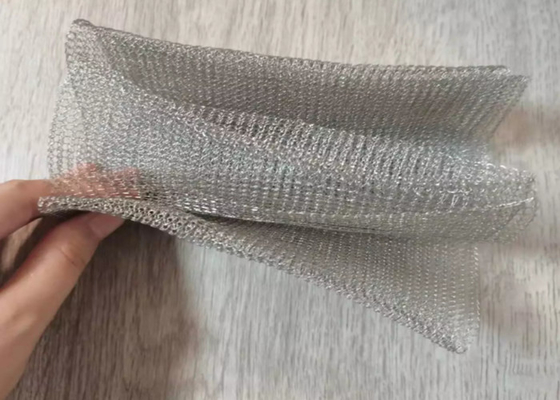 Breedte 30m Vlakke Bed Gebreide Draad Mesh Stainless Steel Gi Packing in Houten